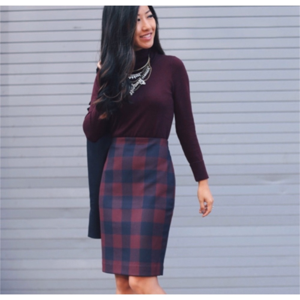 NWT ANN TAYLOR BUFFALO PLAID PENCIL SKIRT